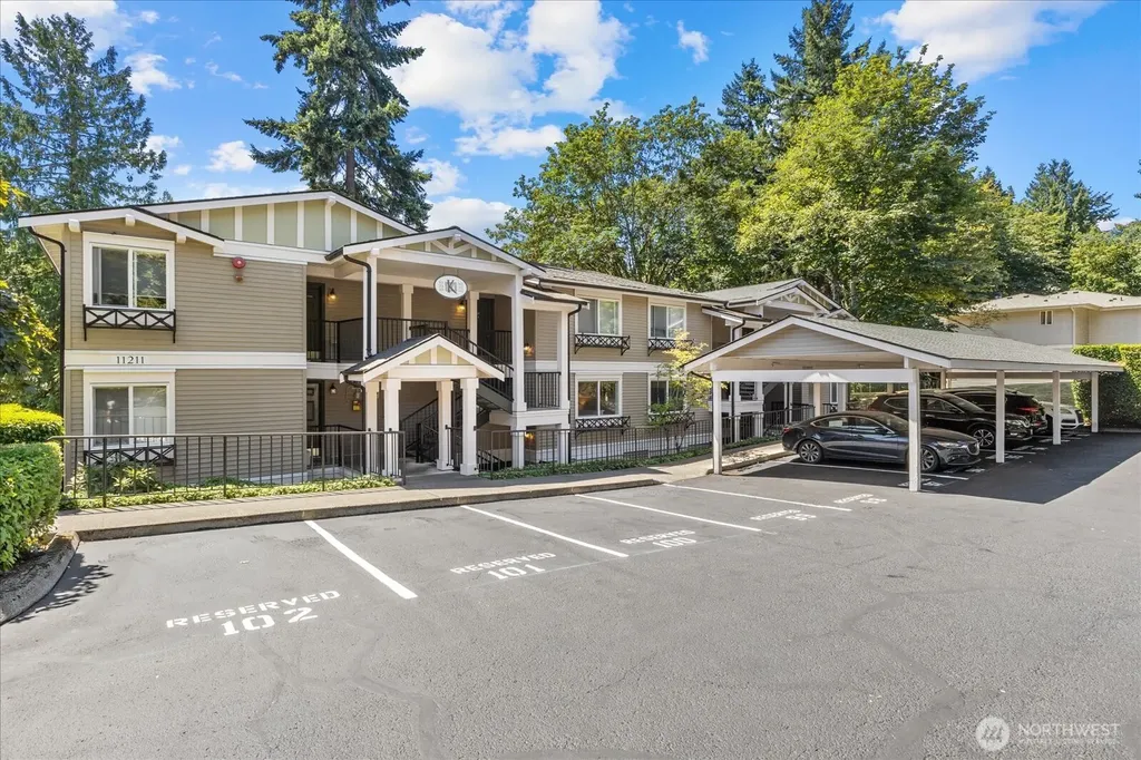 11211 NE 128th Street Kirkland WA 98034