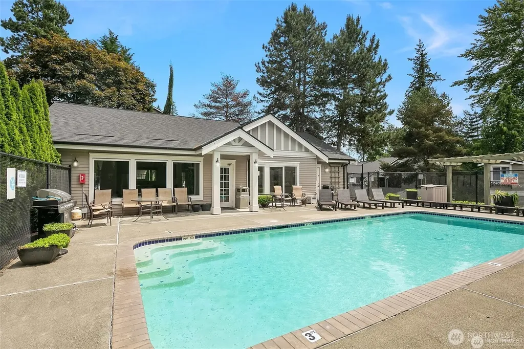 11211 NE 128th Street Kirkland WA 98034