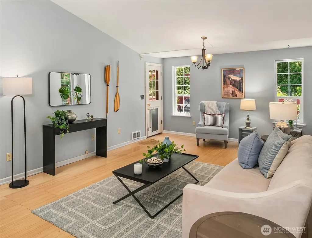 2426 Rosecrans Street Port Townsend WA 98368