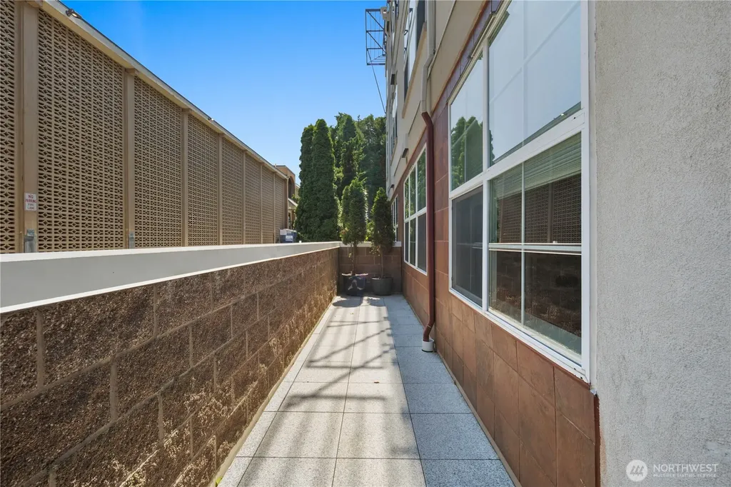 7549 SE 29th Street Mercer Island WA 98040