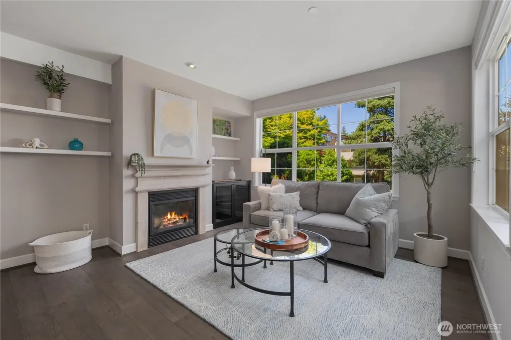 7549 SE 29th Street Mercer Island WA 98040