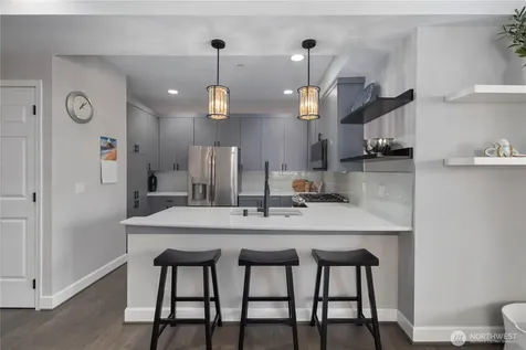 7549 SE 29th Street Mercer Island WA 98040