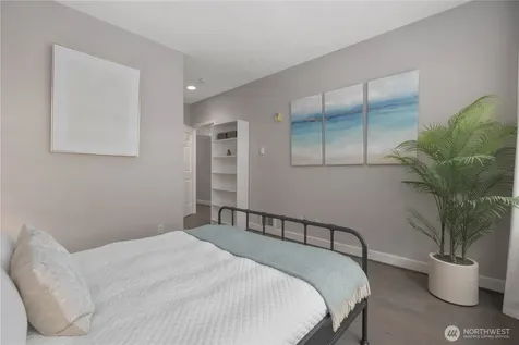 7549 SE 29th Street Mercer Island WA 98040