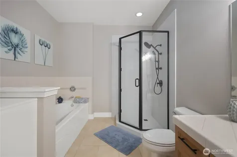 7549 SE 29th Street Mercer Island WA 98040