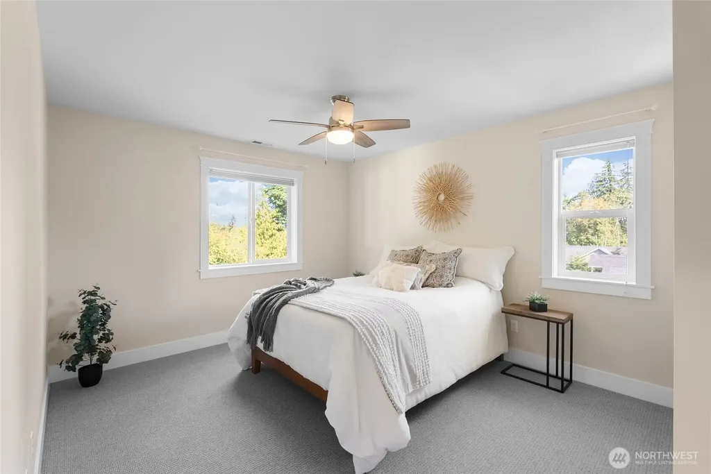 4372 Lakeview Court Bellingham WA 98229