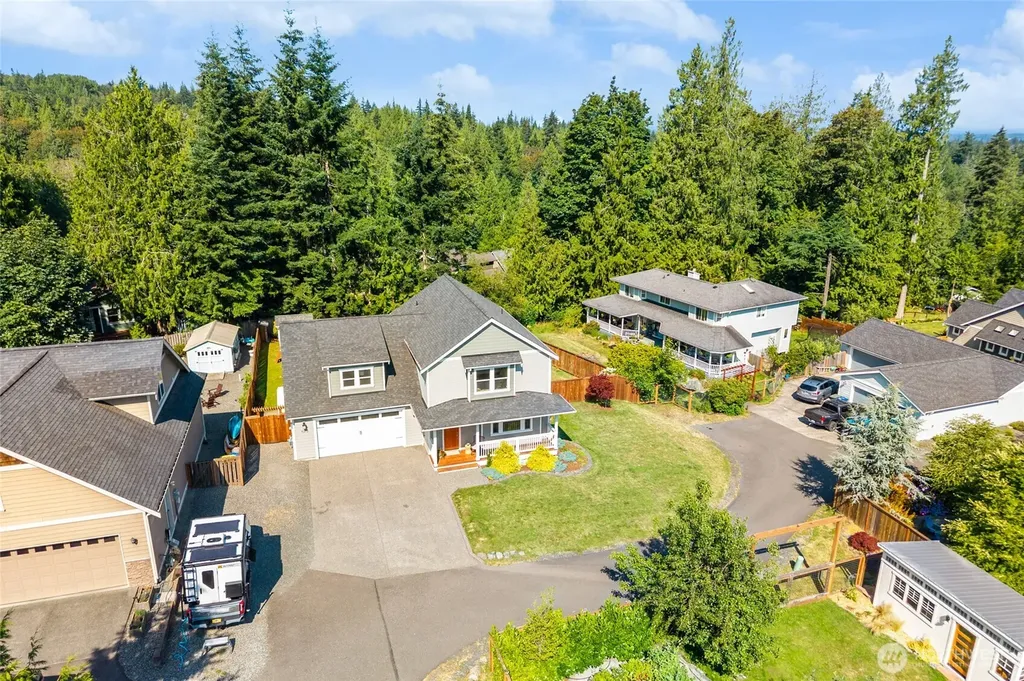 4372 Lakeview Court Bellingham WA 98229