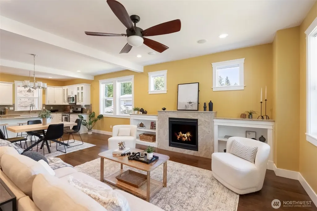4372 Lakeview Court Bellingham WA 98229