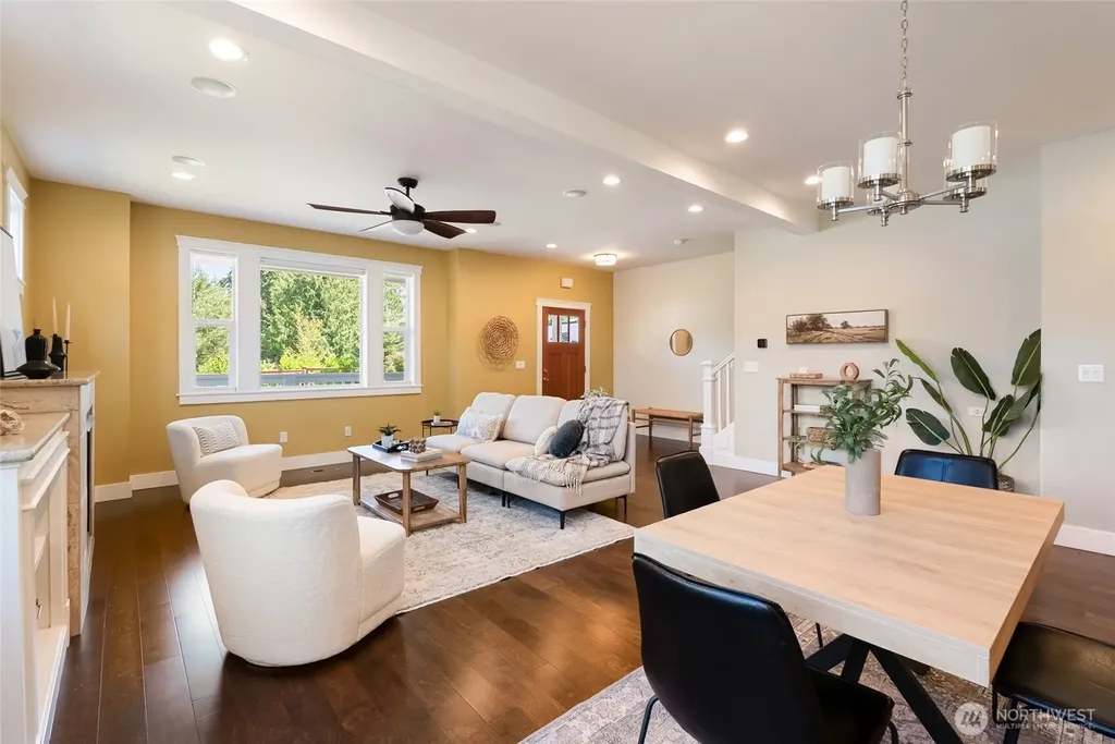 4372 Lakeview Court Bellingham WA 98229