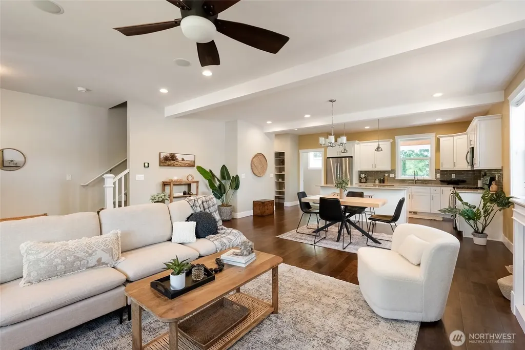 4372 Lakeview Court Bellingham WA 98229