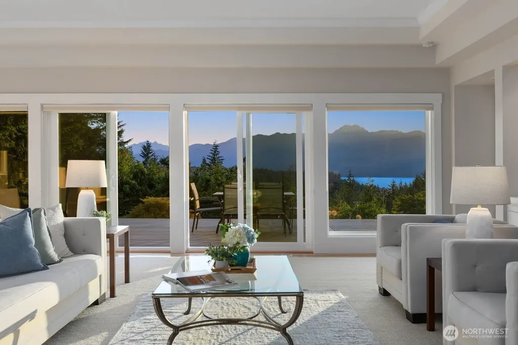 14752 & 14782 NW Seaview Drive Seabeck WA 98380