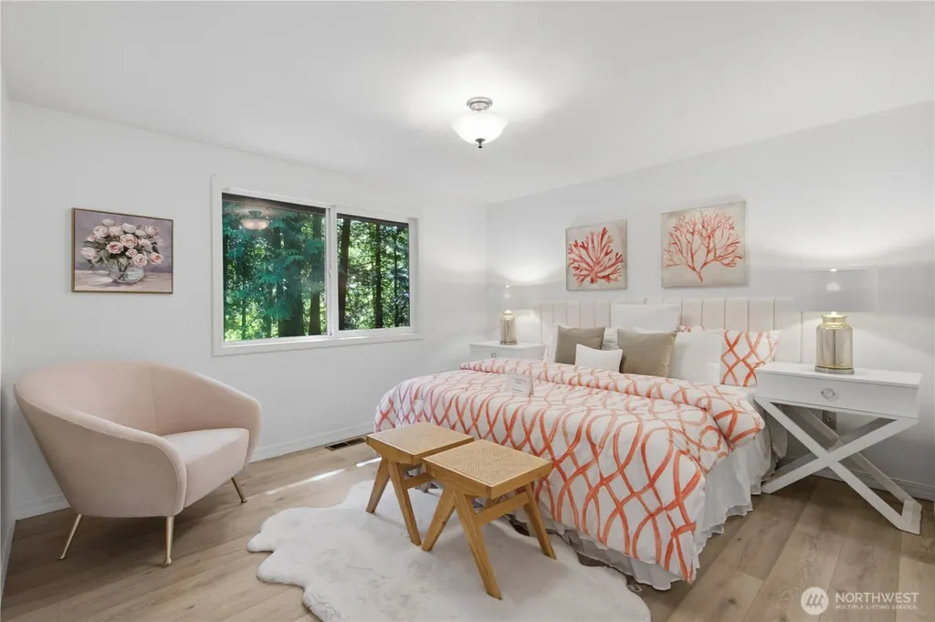 21926 SE 37th Street Sammamish WA 98075