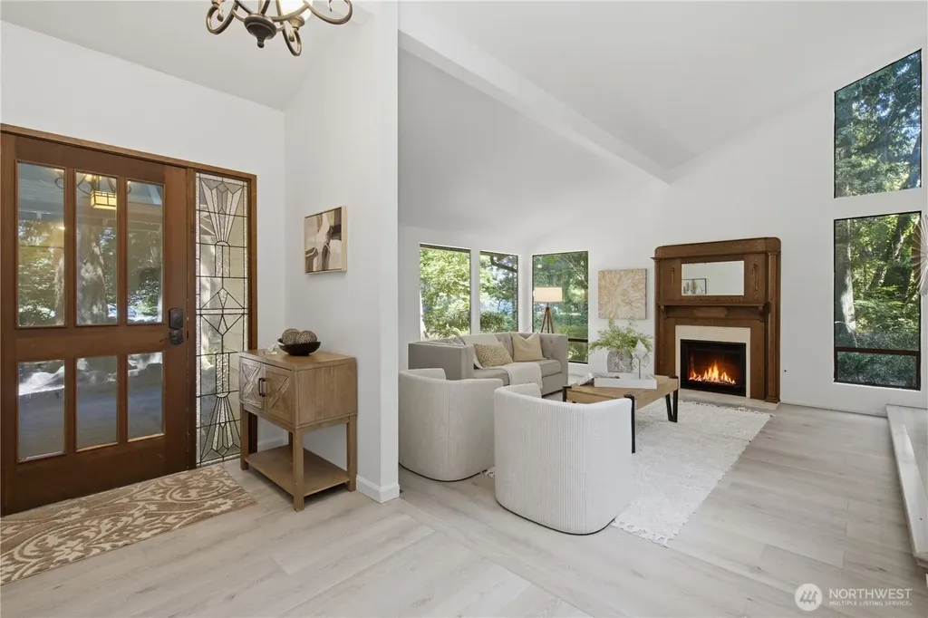 21926 SE 37th Street Sammamish WA 98075