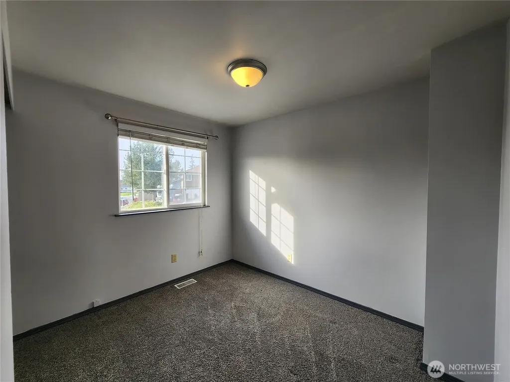 27361 Village Place NW Stanwood WA 98292