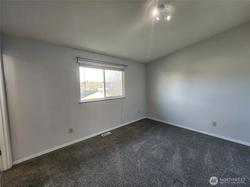 27361 Village Place NW Stanwood WA 98292