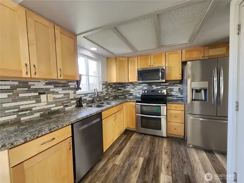 27361 Village Place NW Stanwood WA 98292