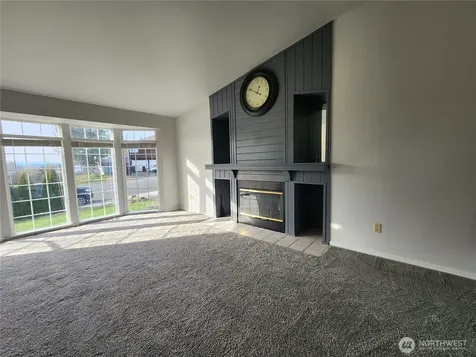 27361 Village Place NW Stanwood WA 98292