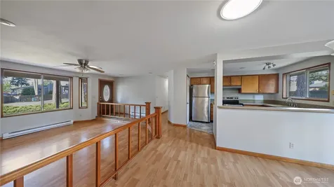 368 NW Columbia Drive Oak Harbor WA 98277