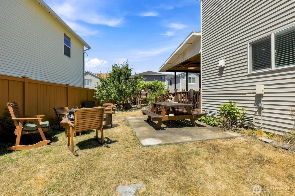 3086 Walker Road Dupont WA 98327