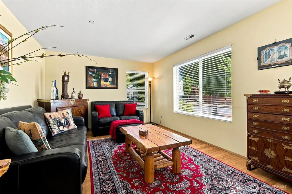 3086 Walker Road Dupont WA 98327