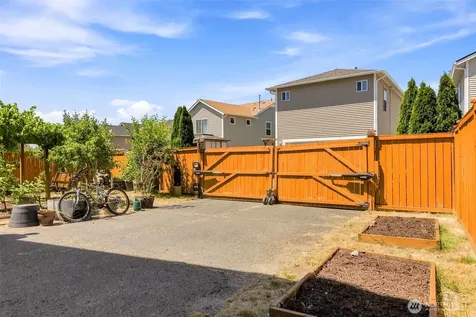 3086 Walker Road Dupont WA 98327