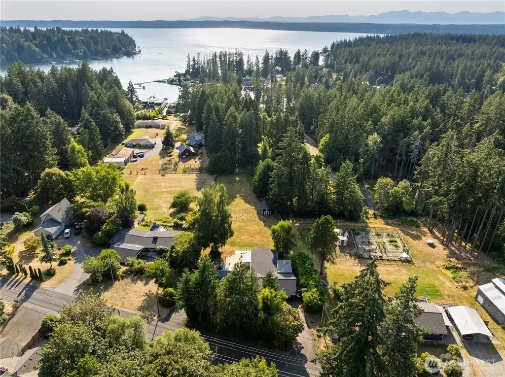 8520 David Day Drive NW Gig Harbor WA 98332