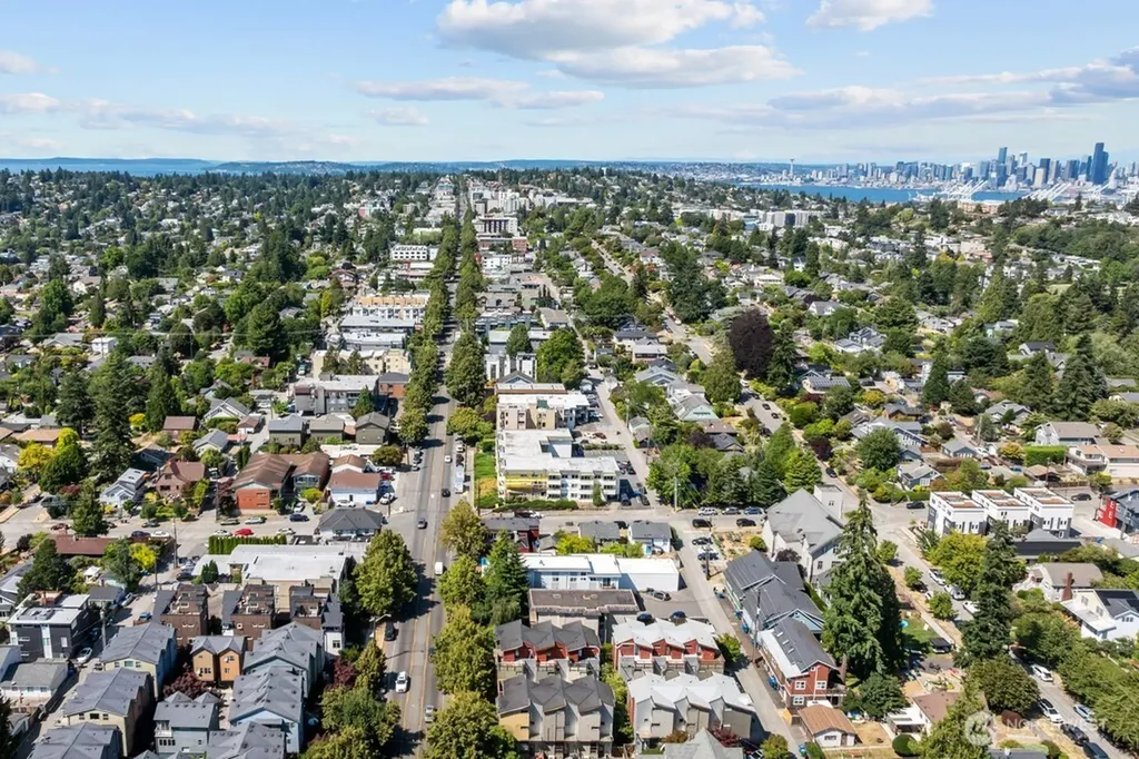 5912 California Avenue SW Seattle WA 98136