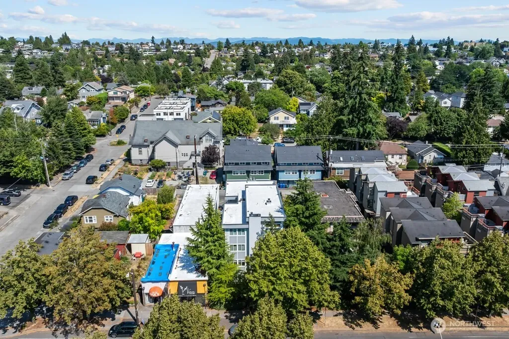 5912 California Avenue SW Seattle WA 98136