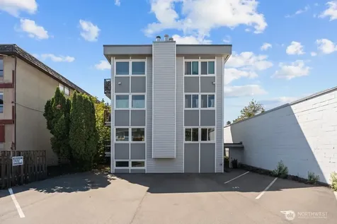 5912 California Avenue SW Seattle WA 98136