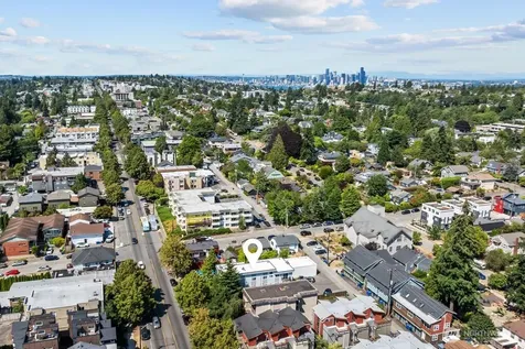 5912 California Avenue SW Seattle WA 98136