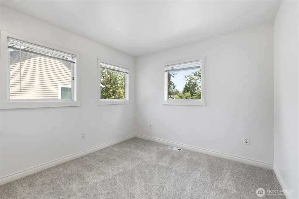 4181 244th Place SE Sammamish WA 98029