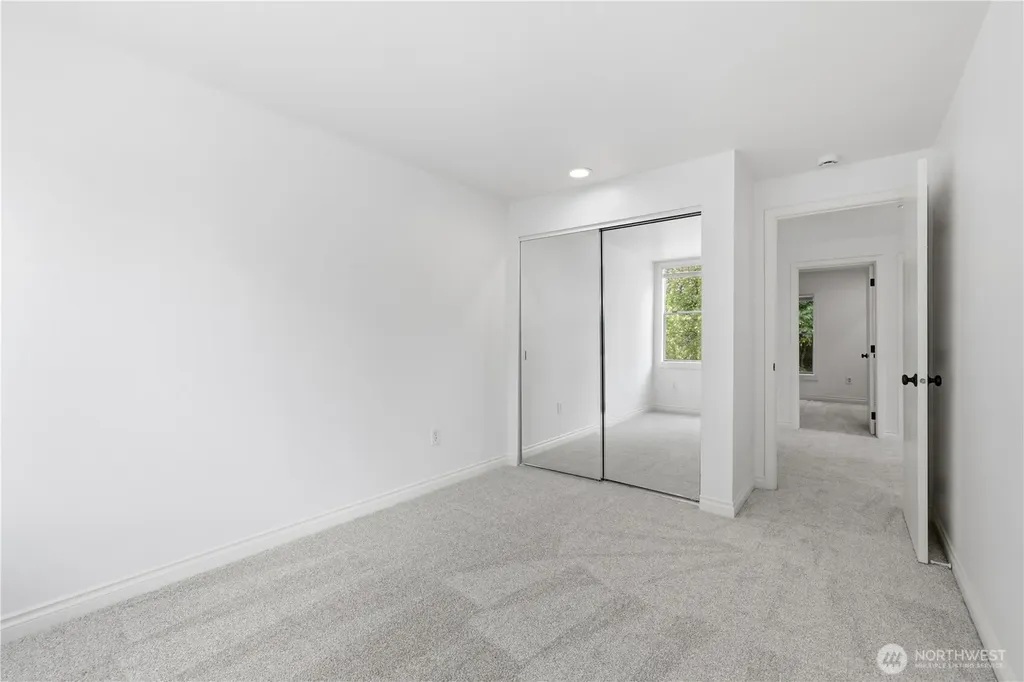 4181 244th Place SE Sammamish WA 98029