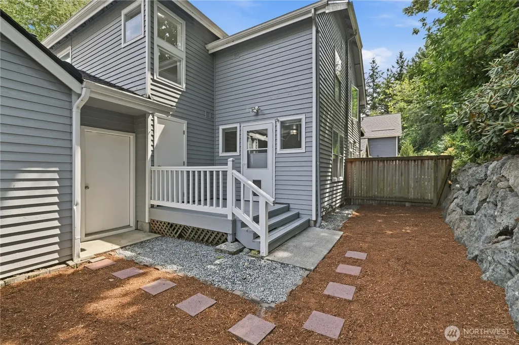 4181 244th Place SE Sammamish WA 98029
