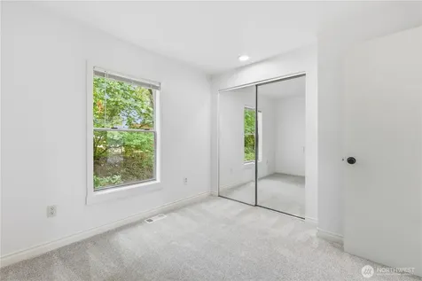 4181 244th Place SE Sammamish WA 98029