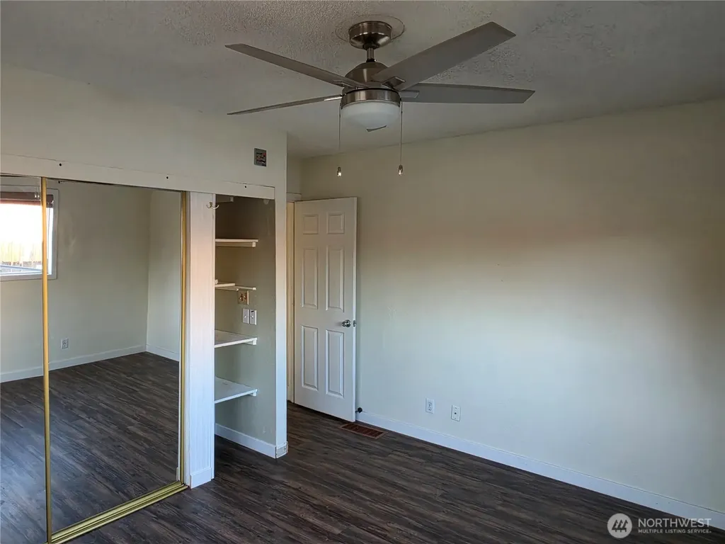 225 14th Street SE Auburn WA 98002
