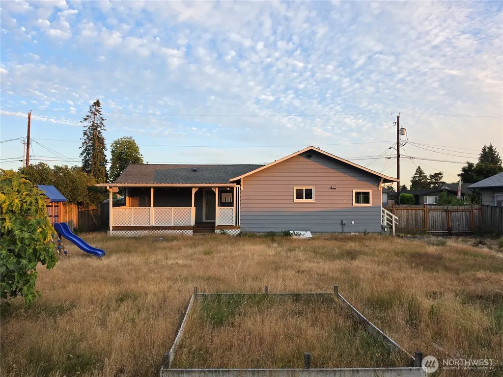 225 14th Street SE Auburn WA 98002