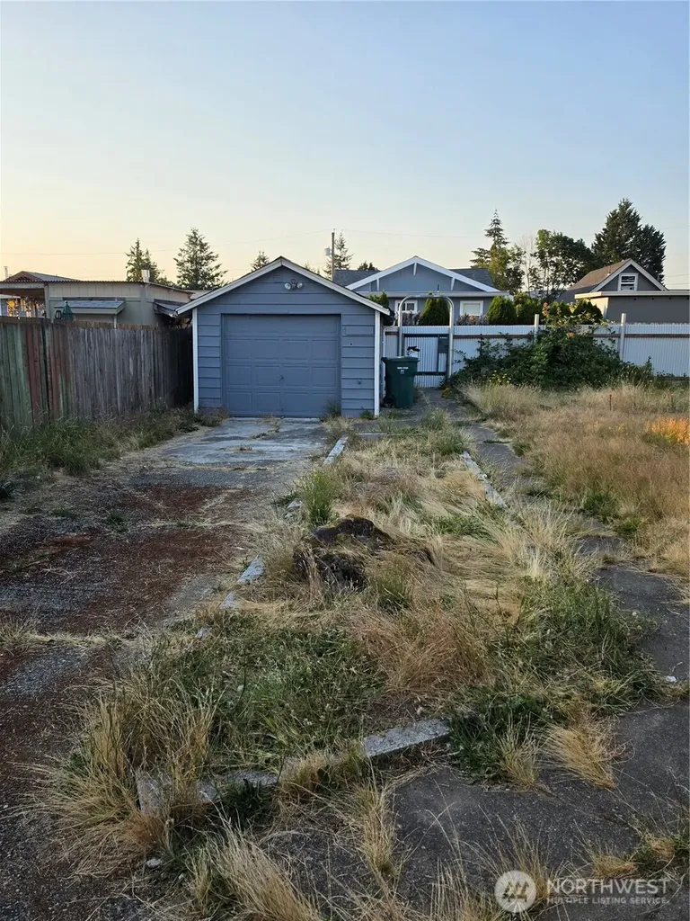 225 14th Street SE Auburn WA 98002