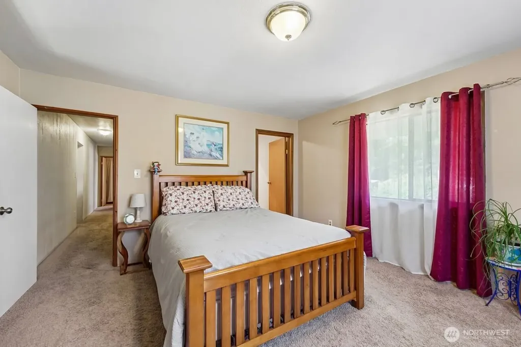 3105 347th Street S Roy WA 98580