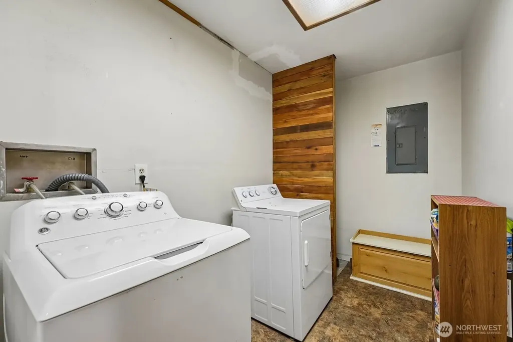 3105 347th Street S Roy WA 98580