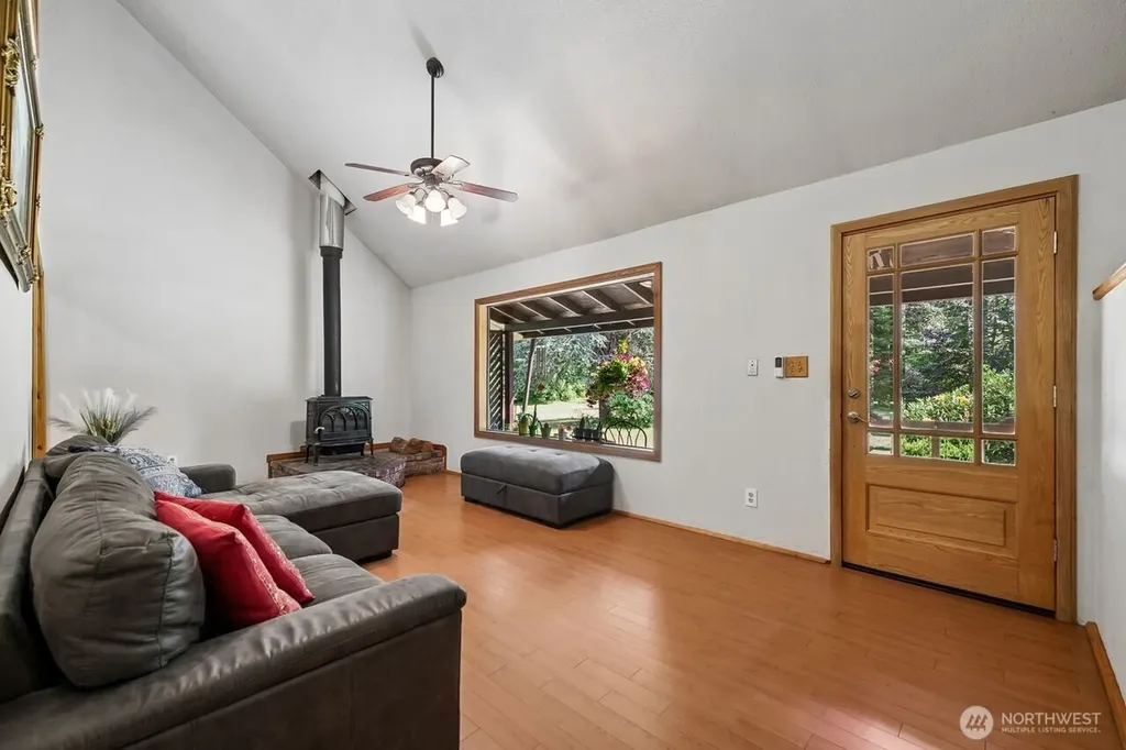 3105 347th Street S Roy WA 98580