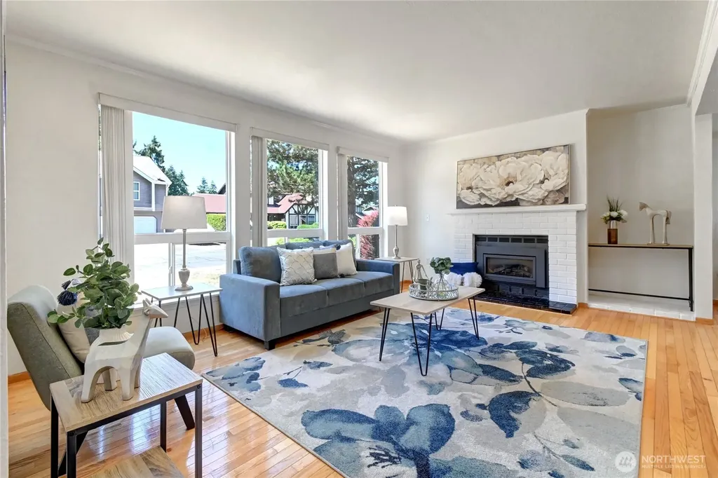 20440 104th Avenue SE Kent WA 98031