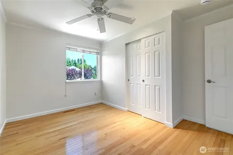 20440 104th Avenue SE Kent WA 98031