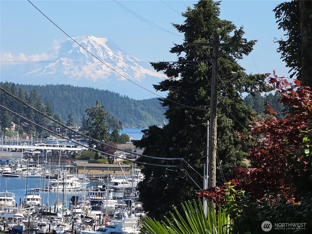 4106 Burnham Drive Gig Harbor WA 98332