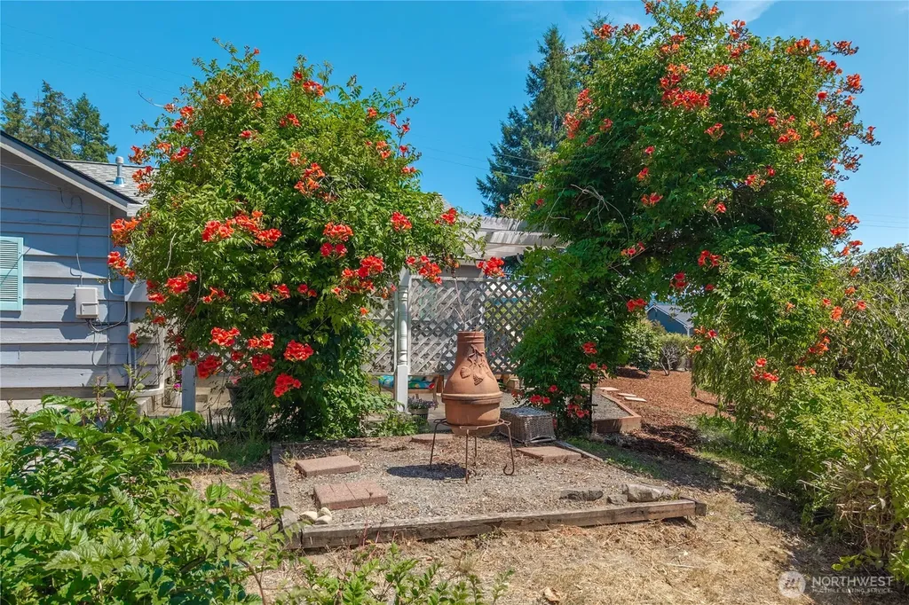 4106 Burnham Drive Gig Harbor WA 98332