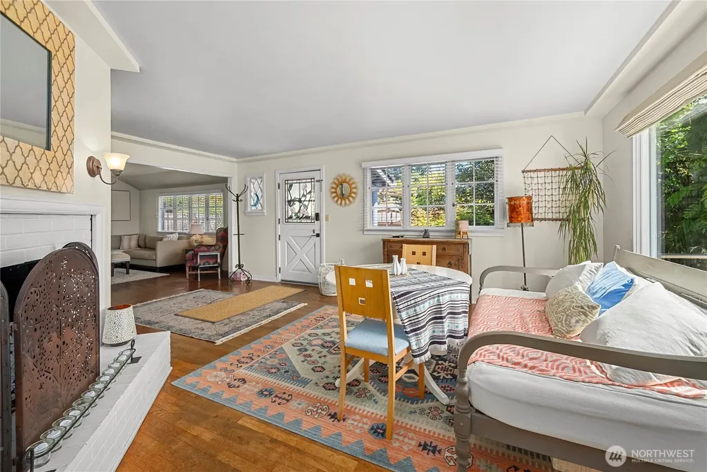 4106 Burnham Drive Gig Harbor WA 98332