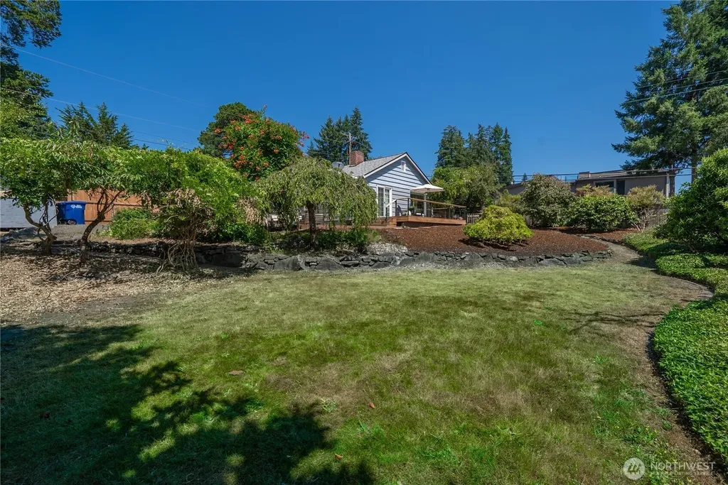 4106 Burnham Drive Gig Harbor WA 98332