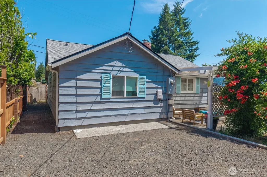 4106 Burnham Drive Gig Harbor WA 98332
