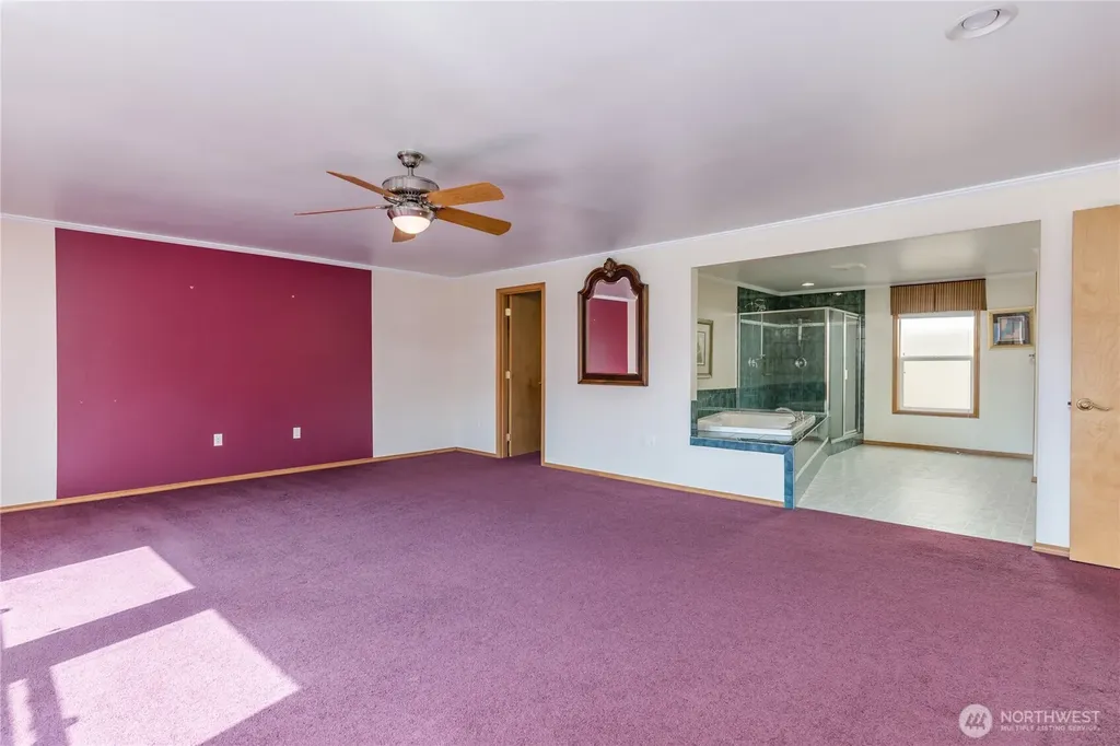 29606 148th Avenue SE Kent WA 98042