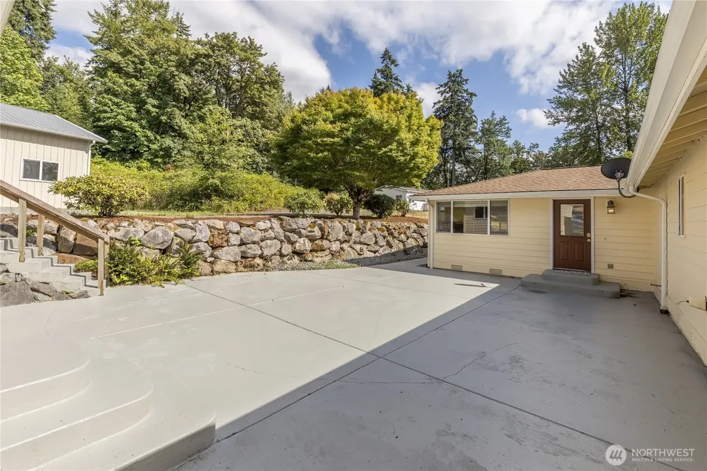 29606 148th Avenue SE Kent WA 98042