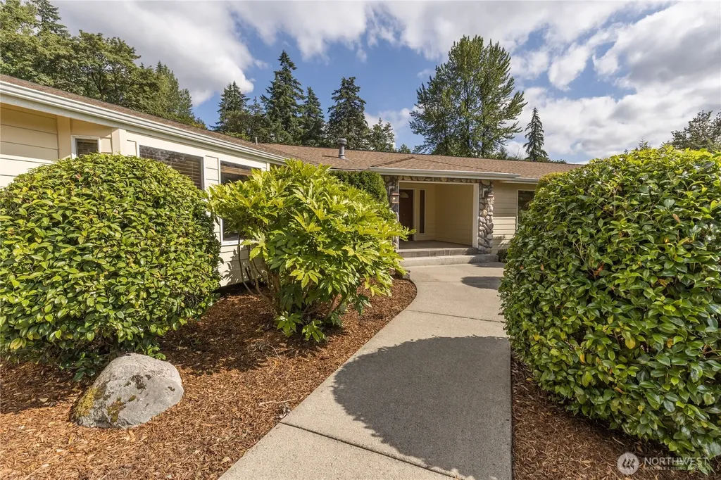 29606 148th Avenue SE Kent WA 98042
