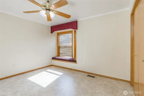 29606 148th Avenue SE Kent WA 98042